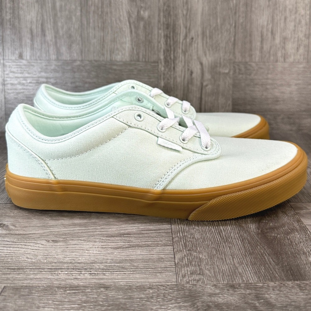 Vans Atwood Sneakers Women 7.5 Mint Green Gum Sole Canvas Low Top Skate Shoes
